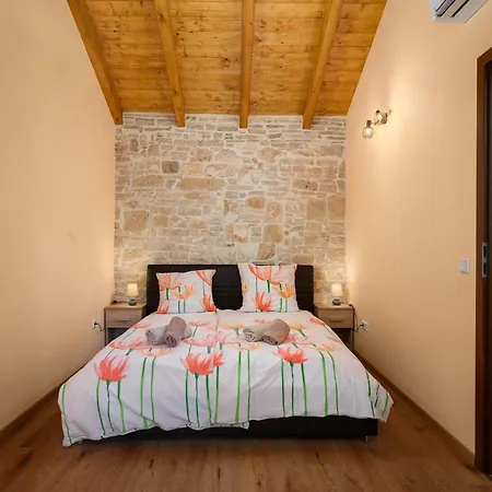 Casa Simona In Vikendica