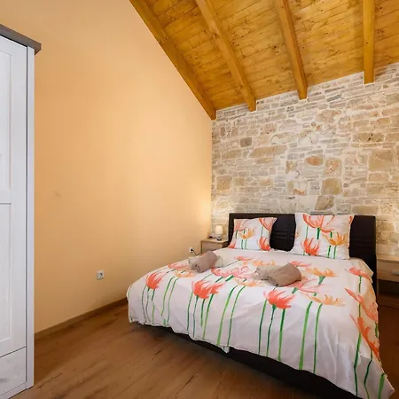 Casa Simona In Сasa de vacaciones Cerjani